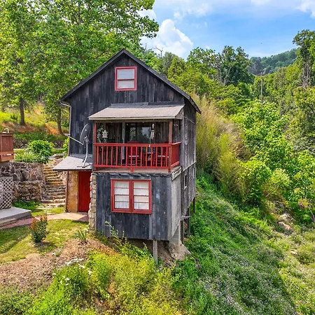 Cozy Luray Cabin With Views Near Hiking Trails! Exterior photo