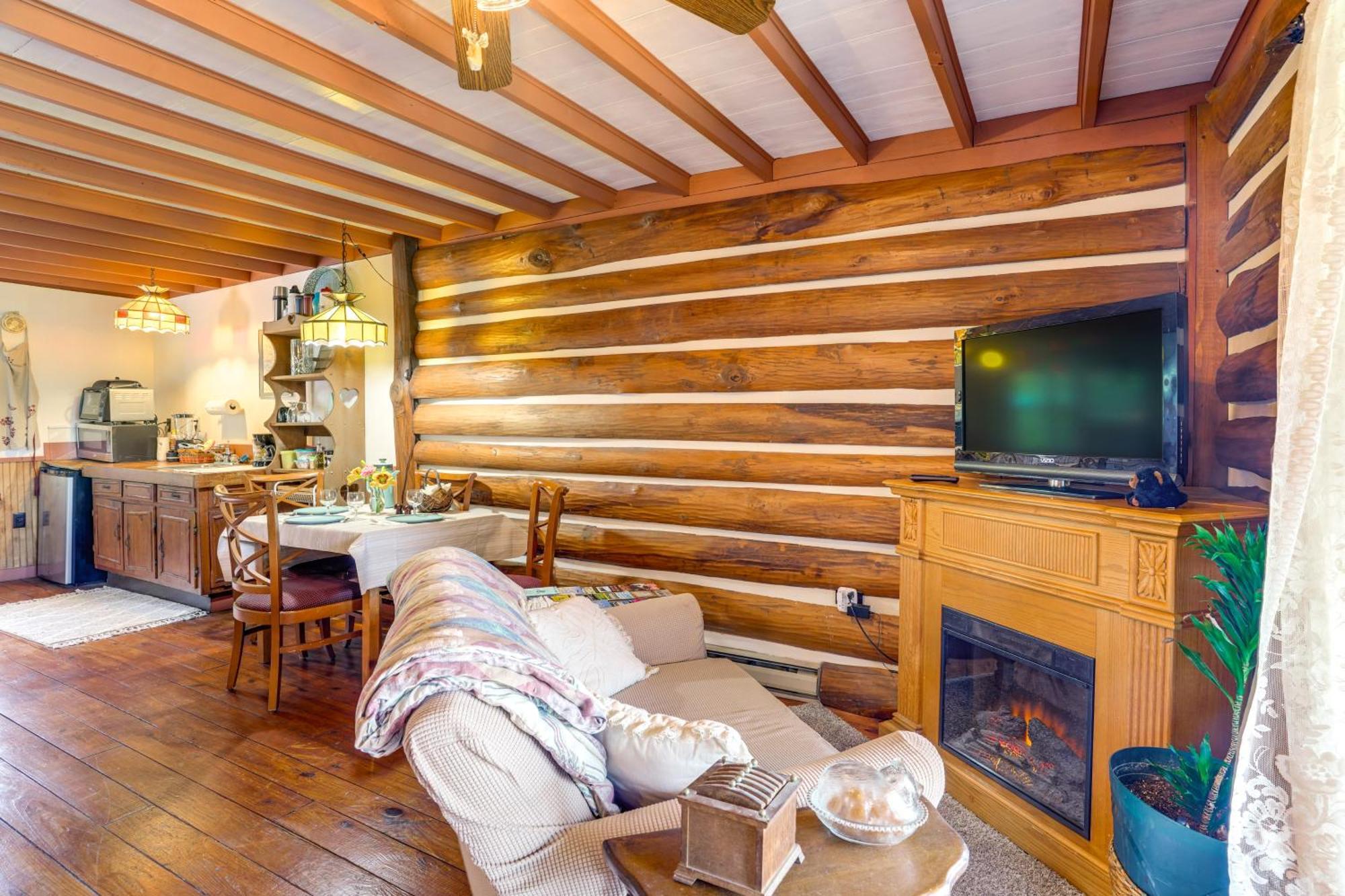 Cozy With Views Near Hiking Trails! * Luray